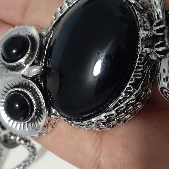 Silver Tone Owl Pendant Necklace with Black Stone - Picture 9 of 10